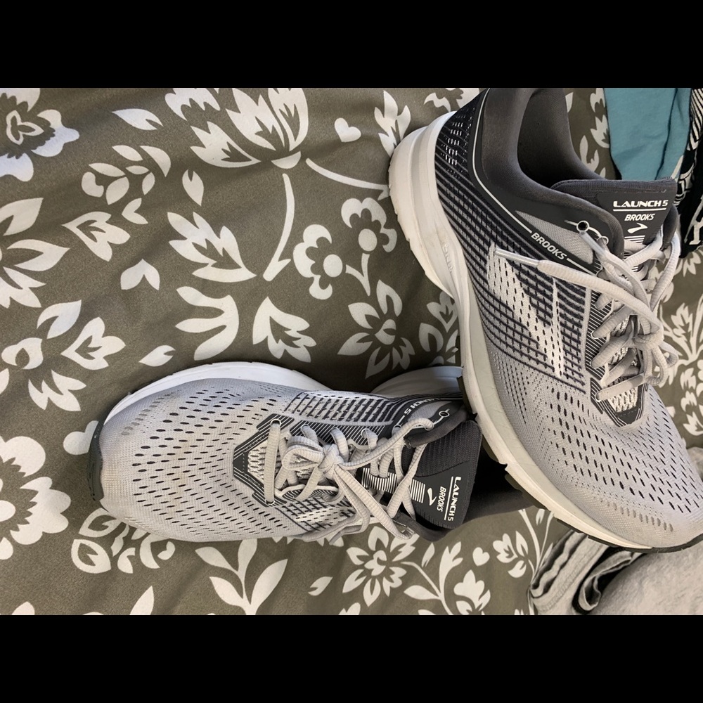 Brooks Launch 5